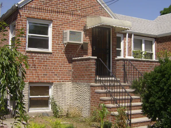 43-38 194th St, Flushing, NY 11358