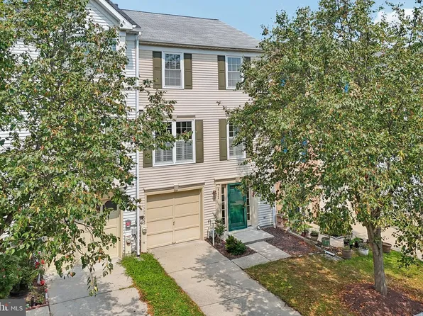 8624 Savannah River Rd, Laurel, MD 20724
