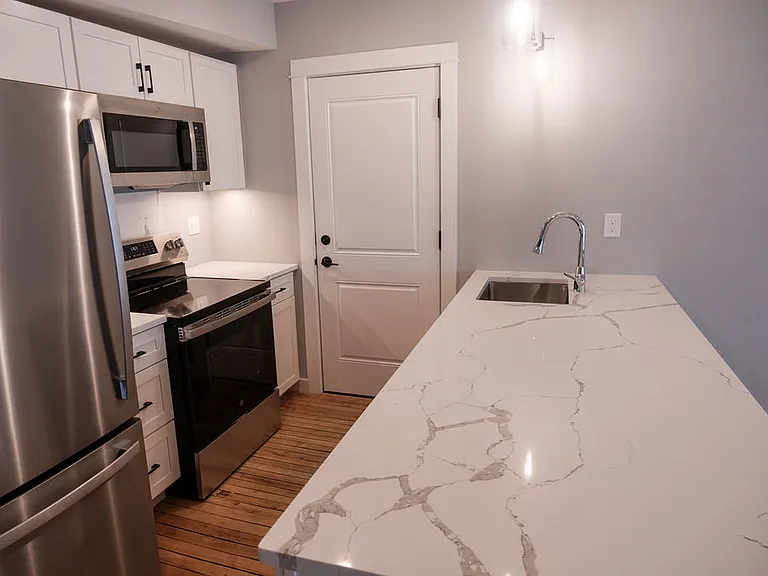 444 Fore St #401 — Photo 5