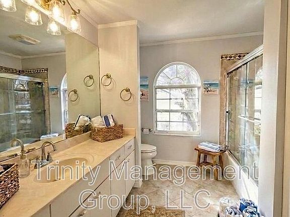 4th image of 40226 Trotter Ln