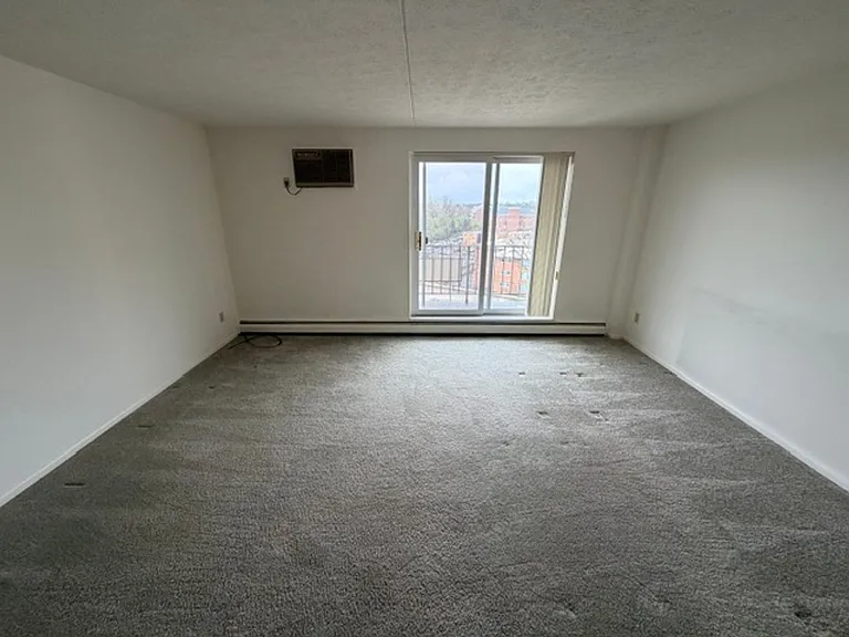 20201 Lorain Rd — Photo 40