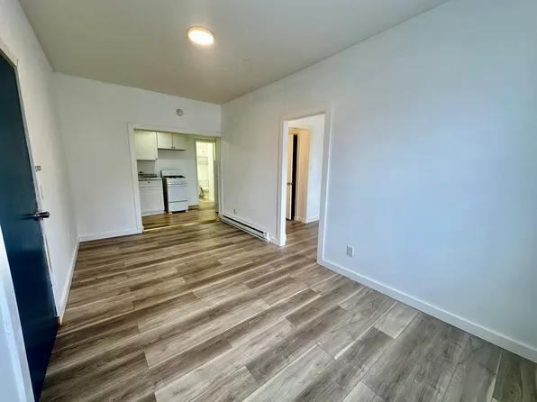 102 E Main St #2, Johnstown, NY 12095