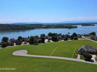 220 Gold Finch Ln, Vonore, TN 37885