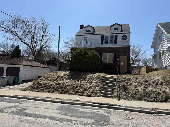 2351 East Euclid STREET #2353, Milwaukee, WI 53207