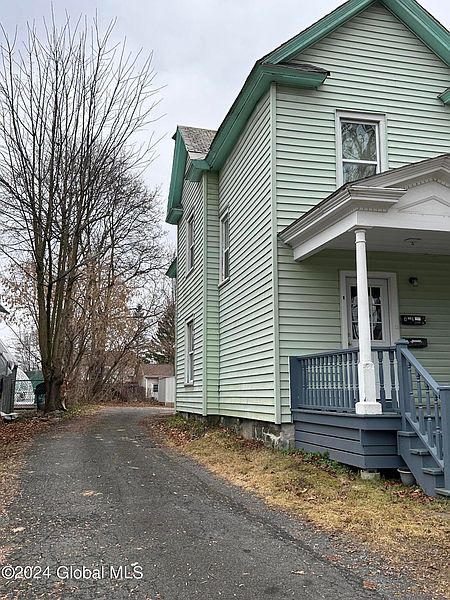 4th image of 56 Haskell Avenue