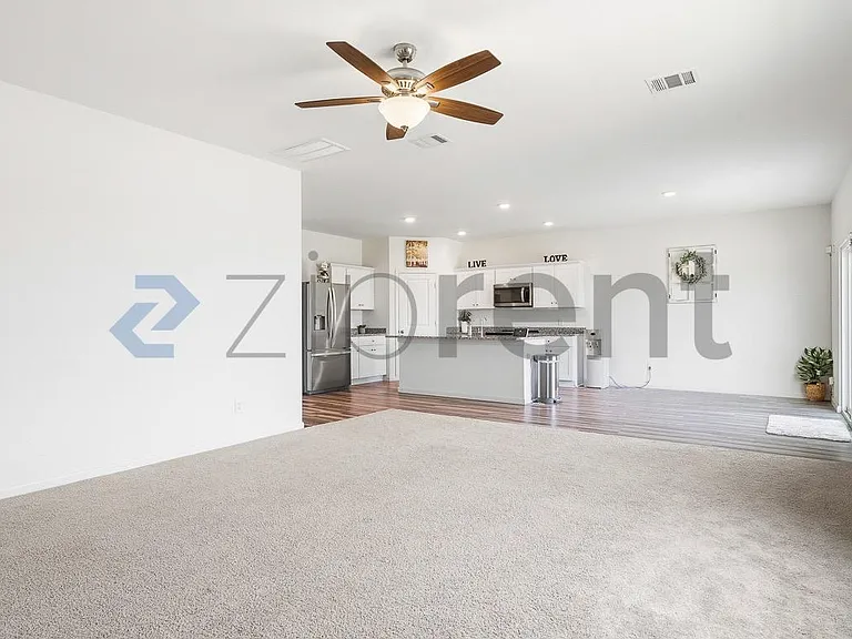 1021 Pin Cherry Ln — Photo 14