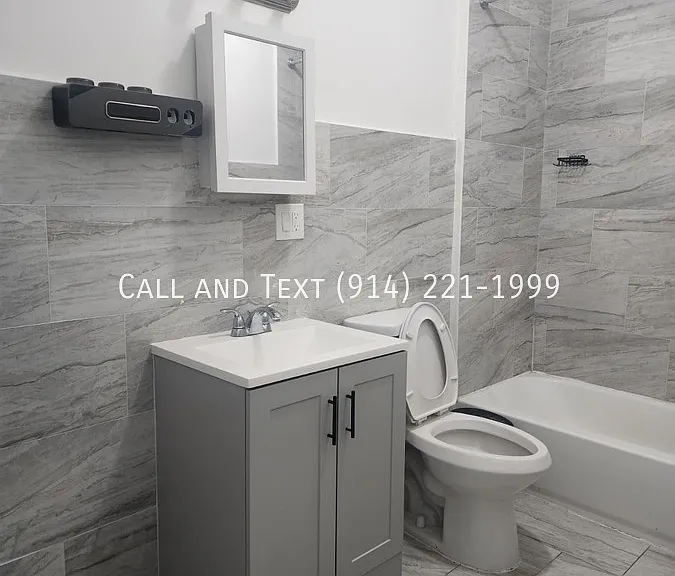 112 S 12th Ave #1F — Photo 3