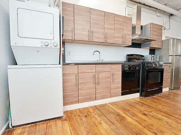 4th image of 489 Broadway #W5