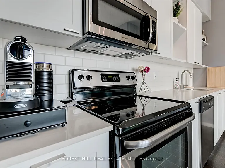 35 Hayden St #2504 — Photo 22