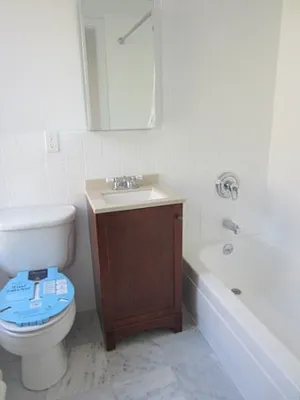 Rented by City Connections Realty | media 18