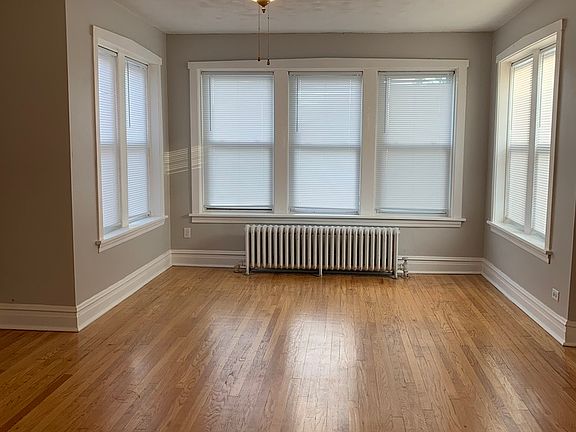 2nd image of 4918 W Schubert Ave #2