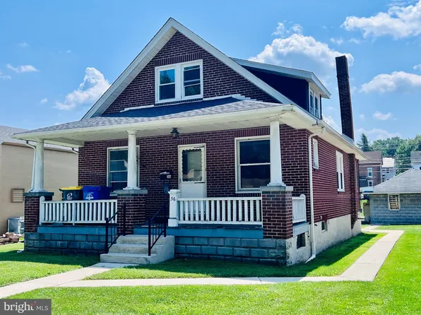 36 W Washington Ave, Wernersville, PA 19565