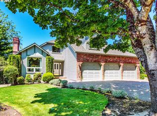 14685 SW Peachtree Dr, Tigard, OR 97224