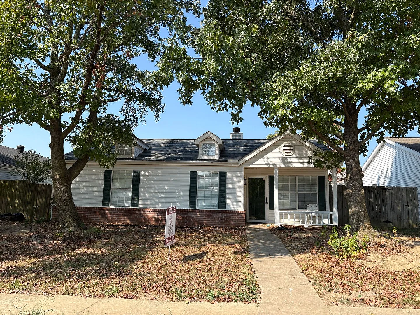1602 Parkview Place — Photo 1