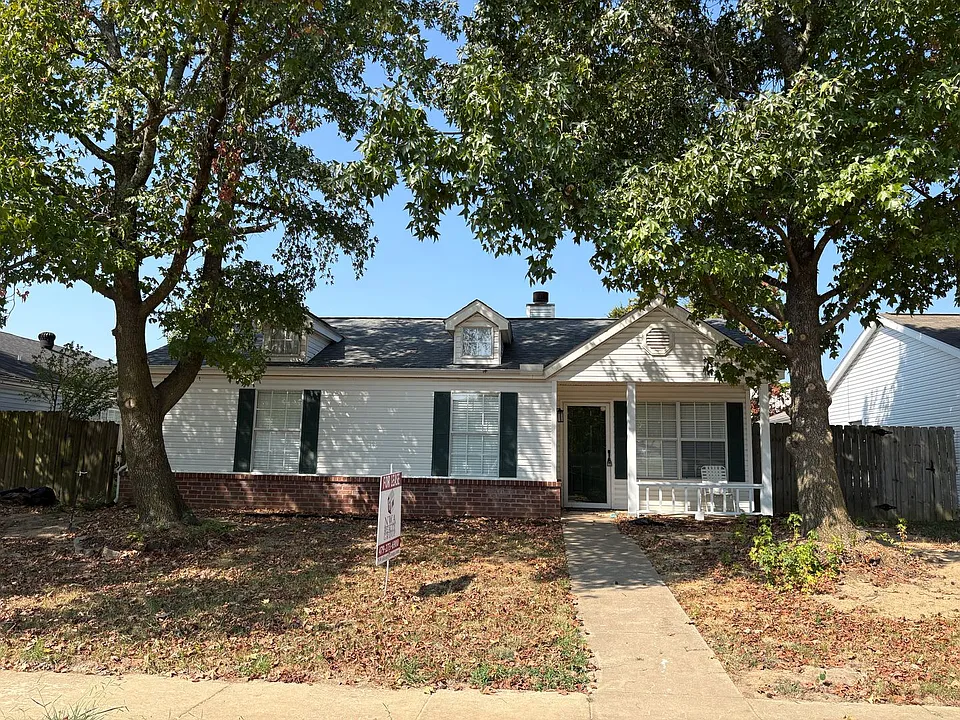 1602 Parkview Pl