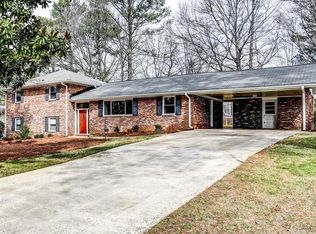 2906 Bonanza Dr, Decatur, GA 30033