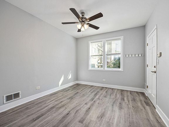 3rd image of 4416 W Armitage Ave #1