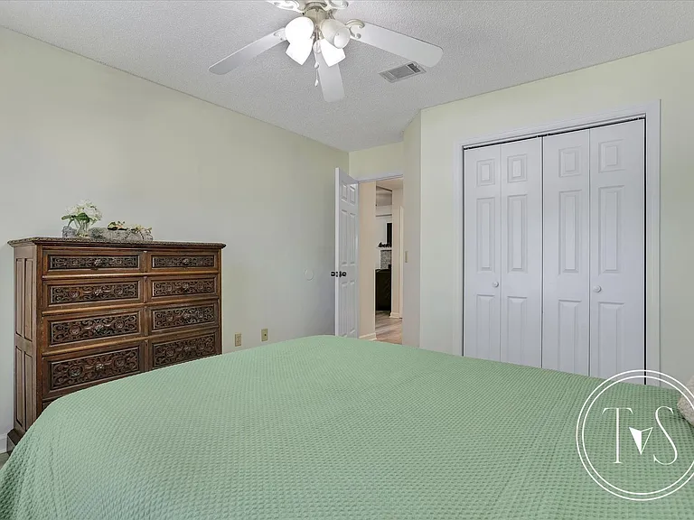 801 Winchester Rd — Photo 26