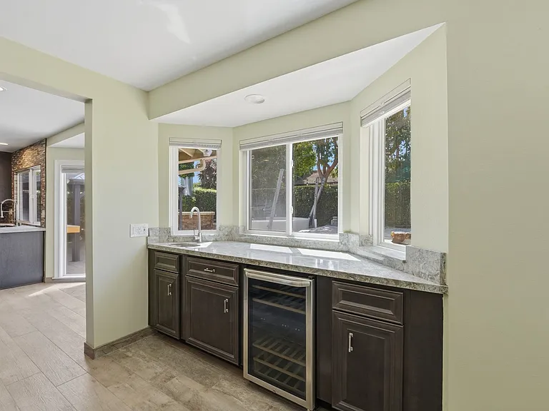29142 Bobolink Dr — Photo 12