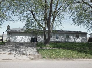 303 E Jefferson St, Westville, IN