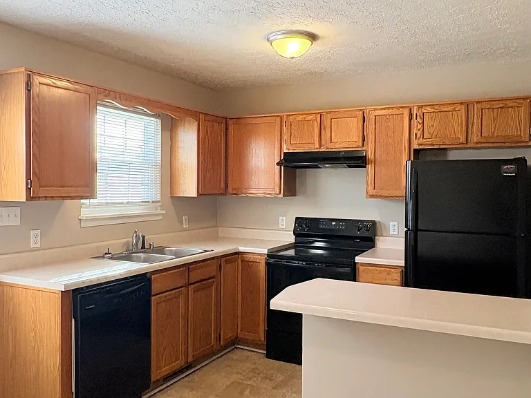 2509 Jersey Ct #B — Photo 3