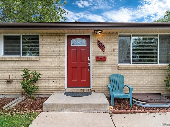2nd image of 5077 Keenland Ct
