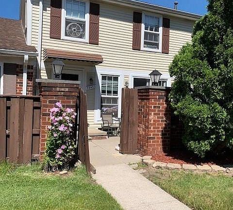 2nd image of 39453 Heatherheath Dr