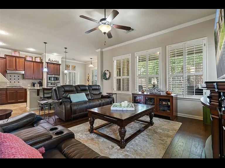 9550 Savannah Ridge Dr #21 — Photo 17