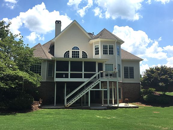 2nd image of 6045 Gaineswood Dr