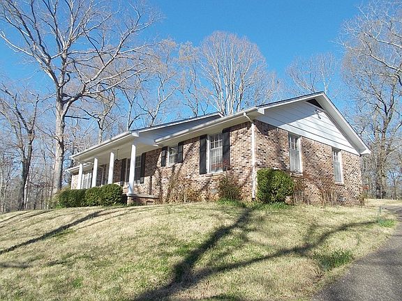 2nd image of 211 Mollie Dr