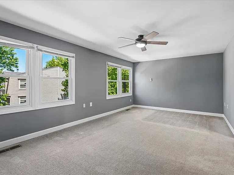 12123 Salemtown Dr — Photo 14