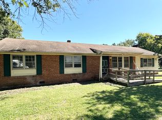 2204 Long Dairy Rd, Graham, NC 27253