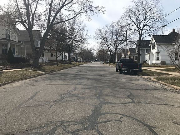 5th image of 934 Harrison Ave