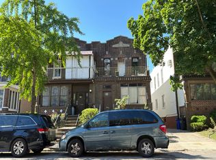 810 Ditmas Ave, Brooklyn, NY 11218