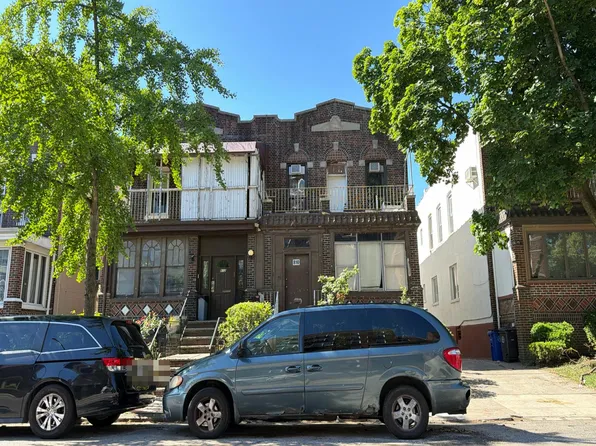 810 Ditmas Ave, Brooklyn, NY 11218