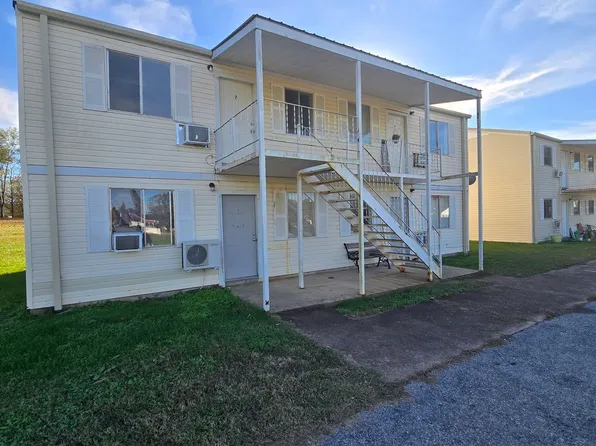 89 Moser St Unit 8, Melbourne, AR 72556