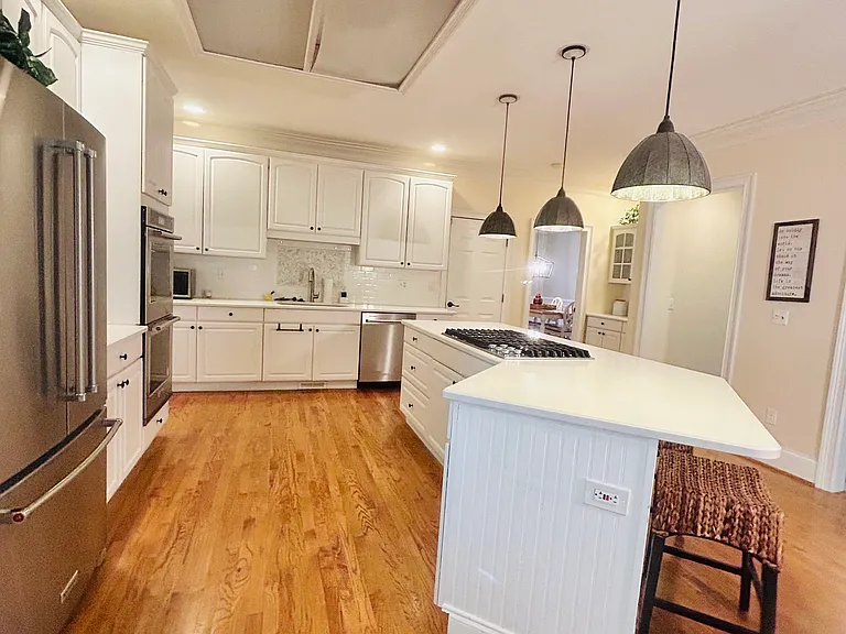 401 Wyndham Hall Ln — Photo 5