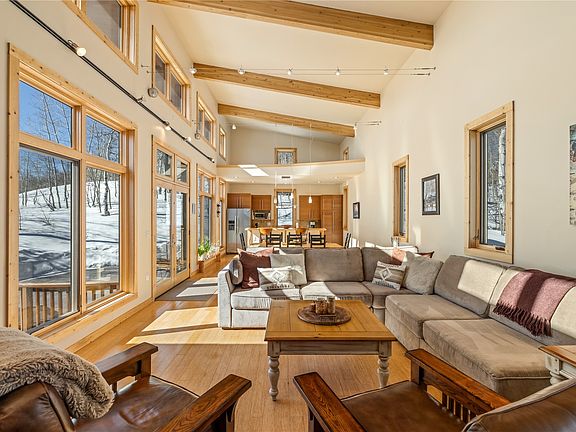 5th image of 26785 Willow Gulch Drive