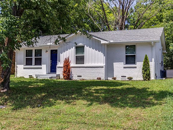 3rd image of 3144 Ewingwood Dr