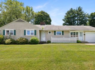 44 Laurel St, Enfield, CT 06082