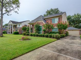 15027 Stoneyview Dr, Houston, TX 77083
