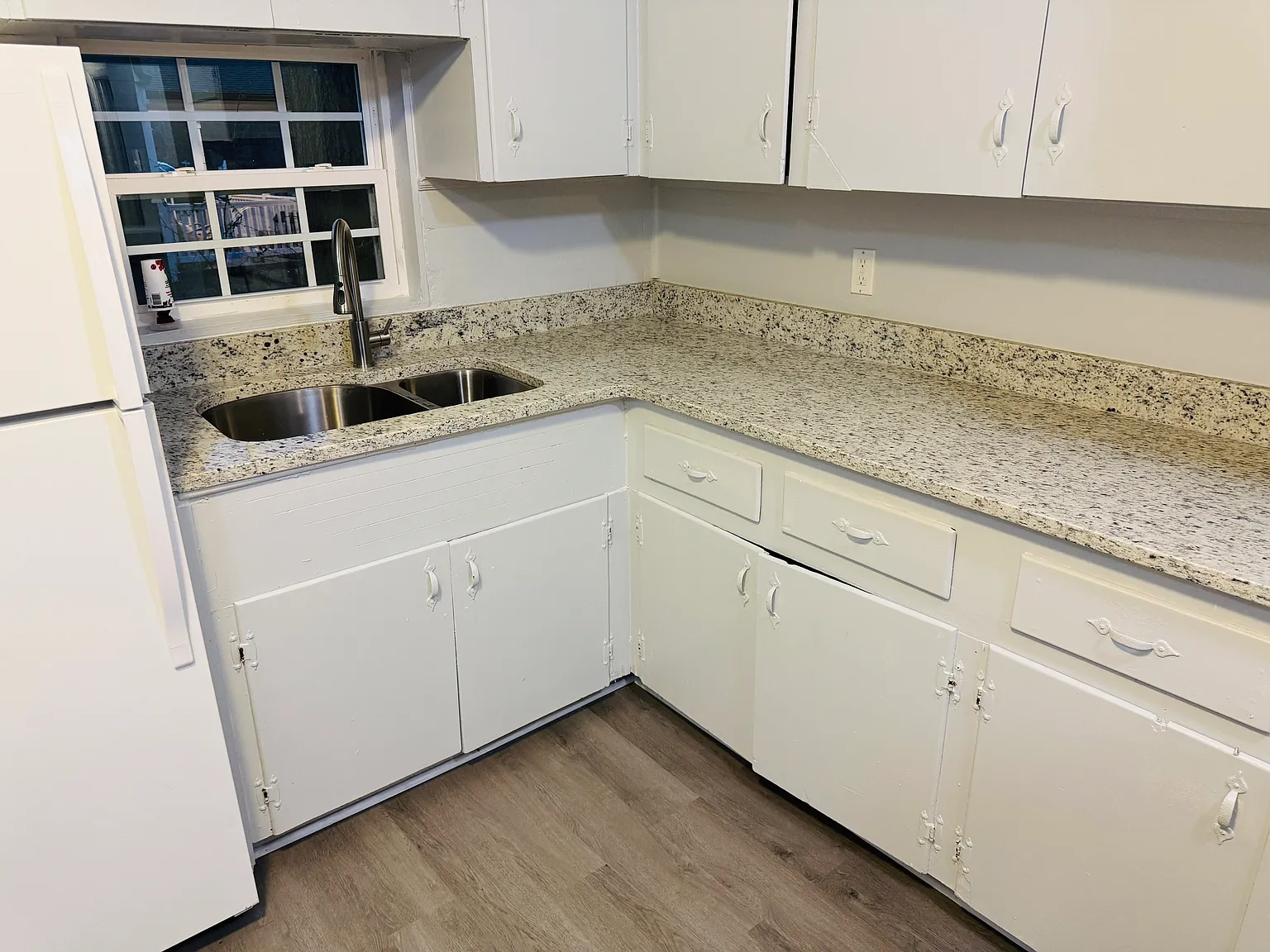2512 Rockwood Dr. — Photo 4