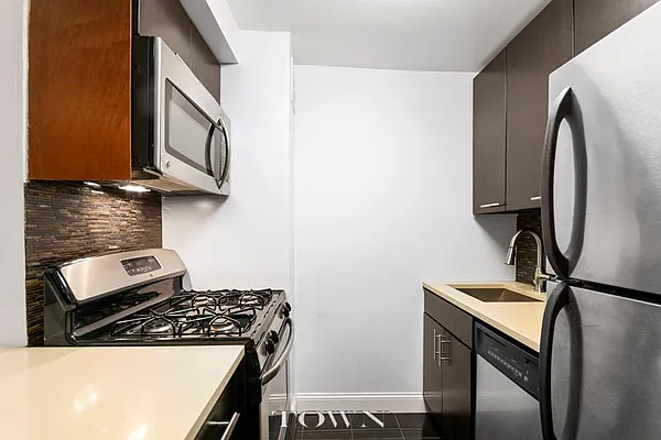 Sold by Town Residential | media 5