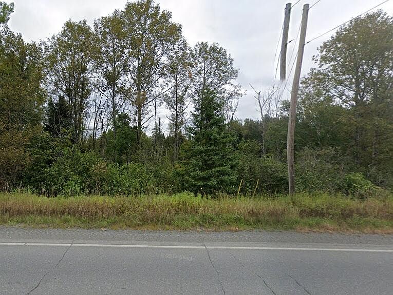 2nd image of 287 Washburn Road