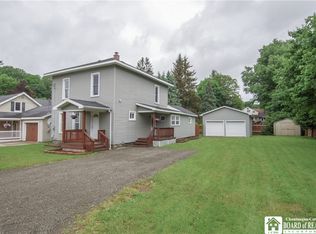 7 Maple St, Sinclairville, NY