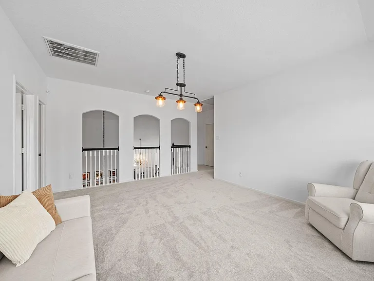 18210 Juniper Creek Ln — Photo 24