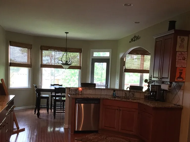 69 Timber Hollow Ct — Photo 4
