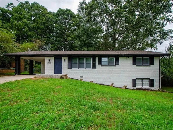 3833 Wedgefield Cir, Decatur, GA 30035