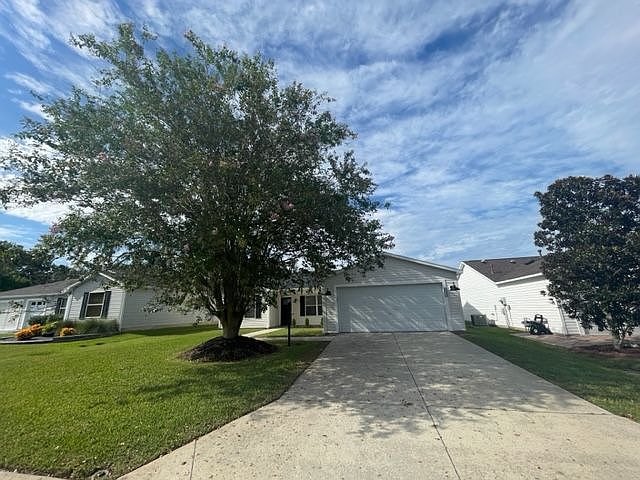 1st image of 807 Evelynton Loop