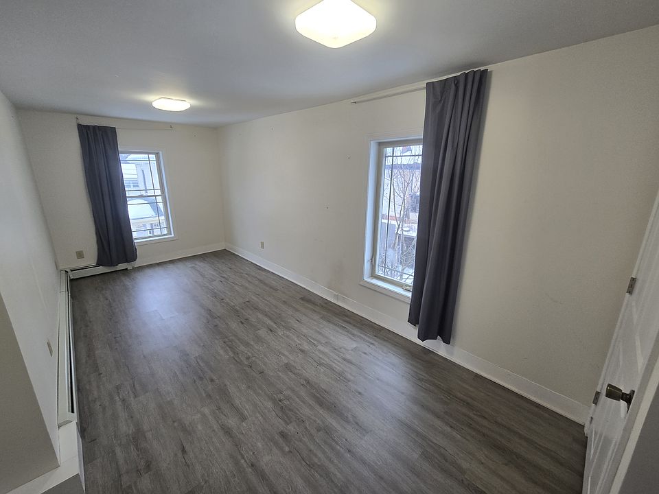 1st image of 97.5 Grant St #97.5